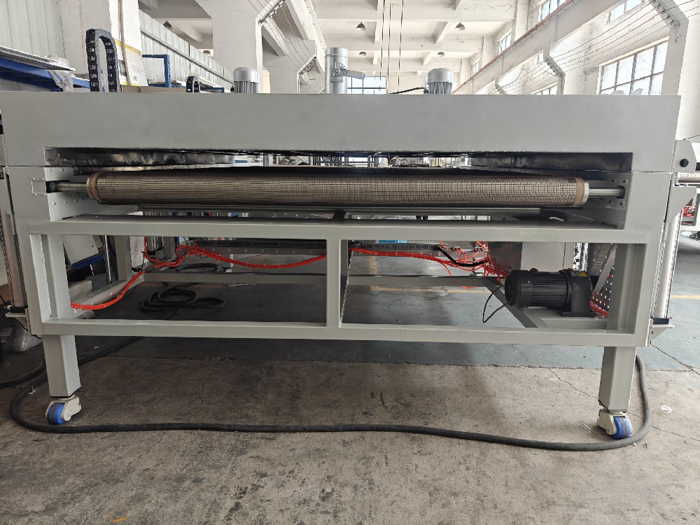 玻璃香蕉成视频人APP下载隧道炉